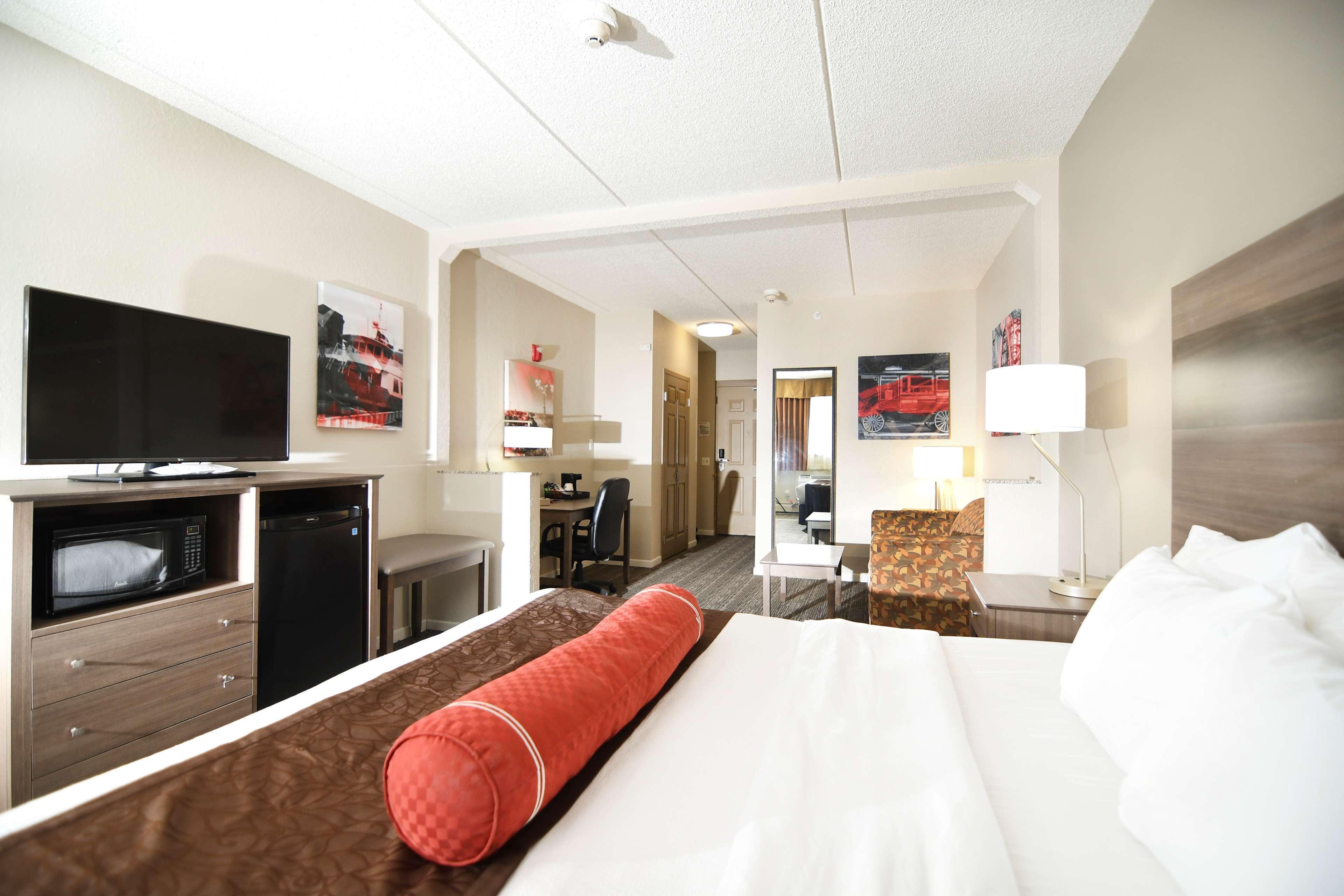 Best Western Plus Sandusky Hotel & Suites Zewnętrze zdjęcie