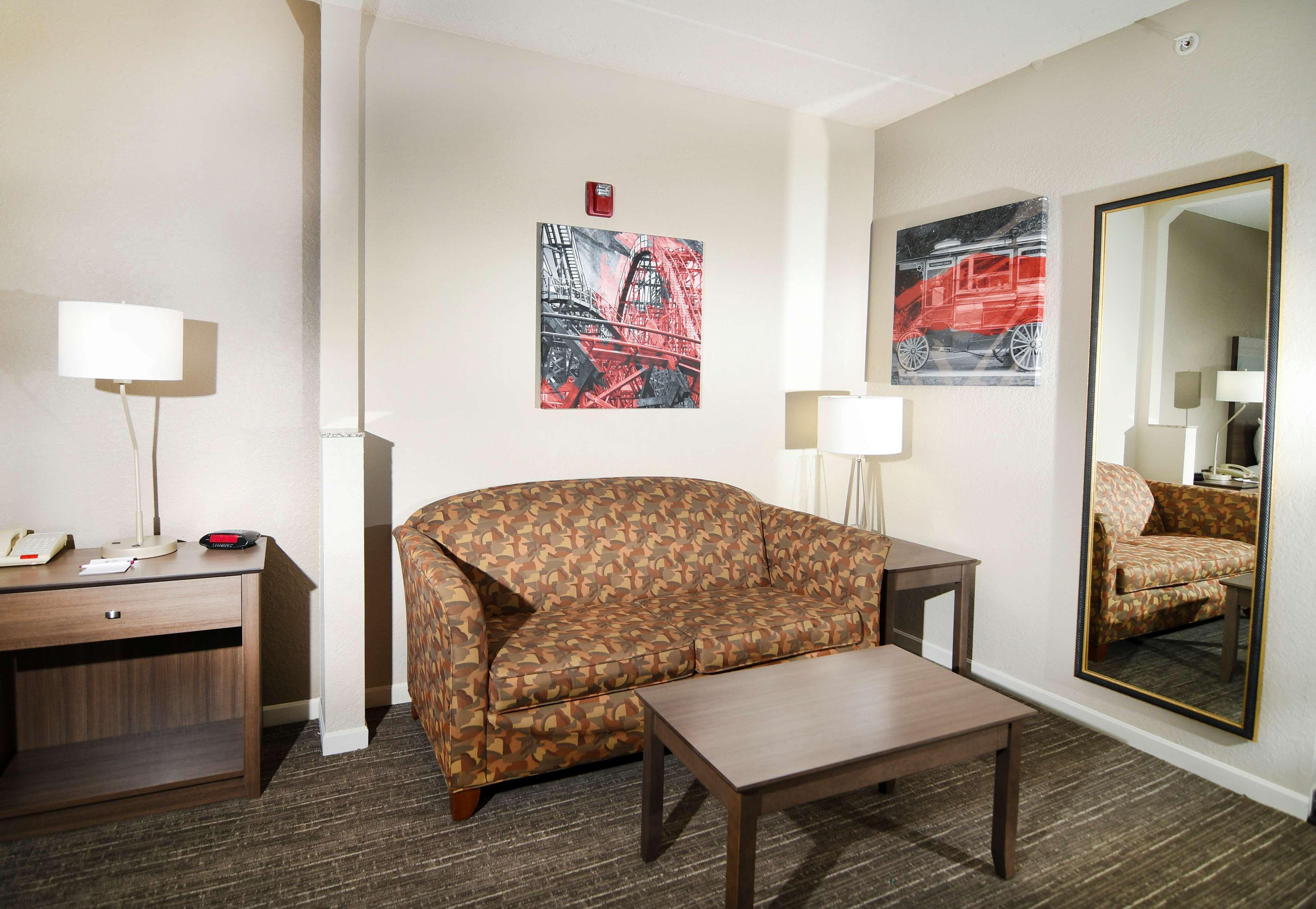 Best Western Plus Sandusky Hotel & Suites Zewnętrze zdjęcie